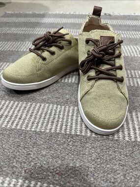 Spenco Tan Sneakers with Brown Laces and Orthotic Insoles